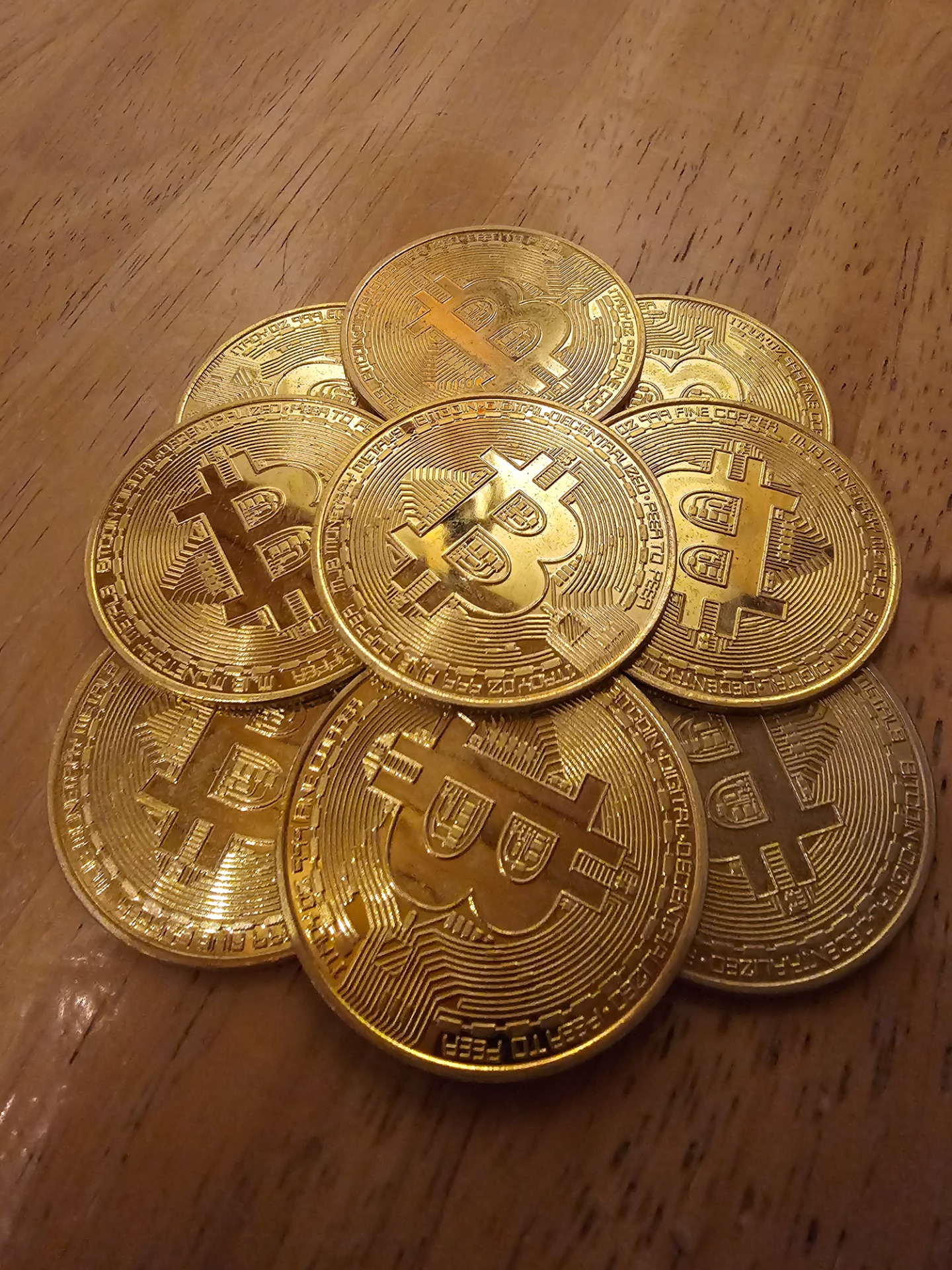 Toiminta kryptopörsseissä: Kryptojen ostaminen, myyminen, vaihtaminen ja kotiuttaminen omalle pankkitilille